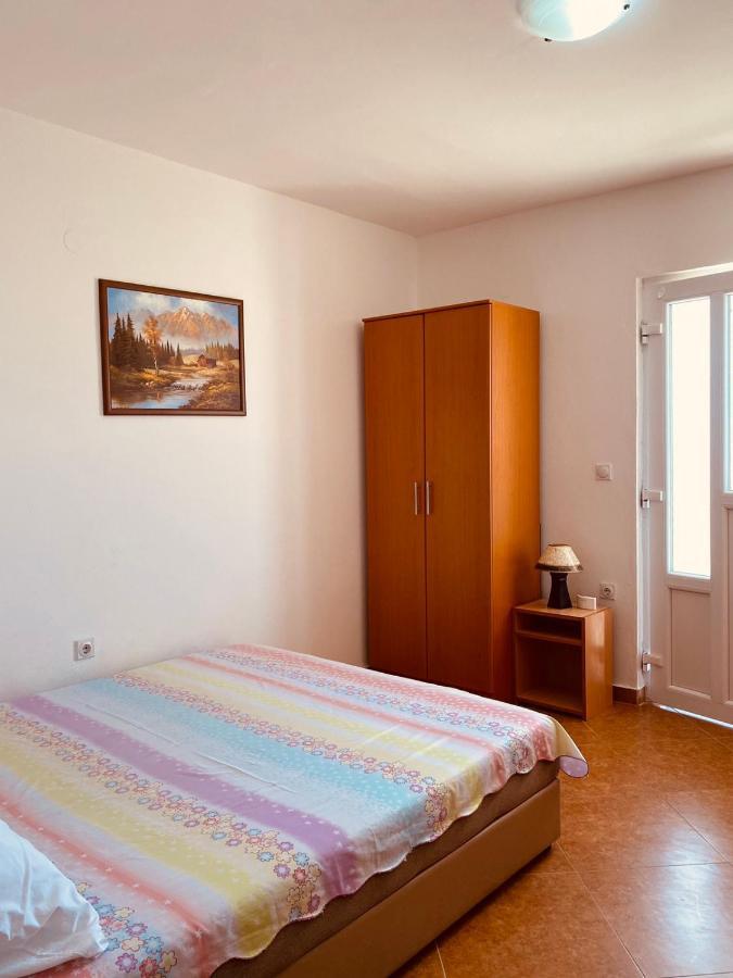 Djonovic Apartments Bar Εξωτερικό φωτογραφία